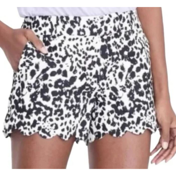 J CREW Scalloped Linen Cotton Animal Print Shorts Preppy Feminine Vacation Sz 8 - Picture 1 of 7